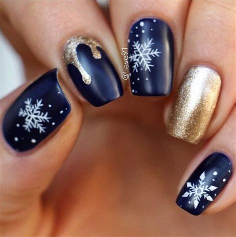 pretty winter nail designs